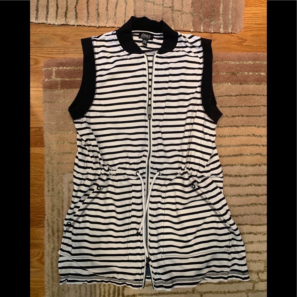 Jones New York zip up striped dress